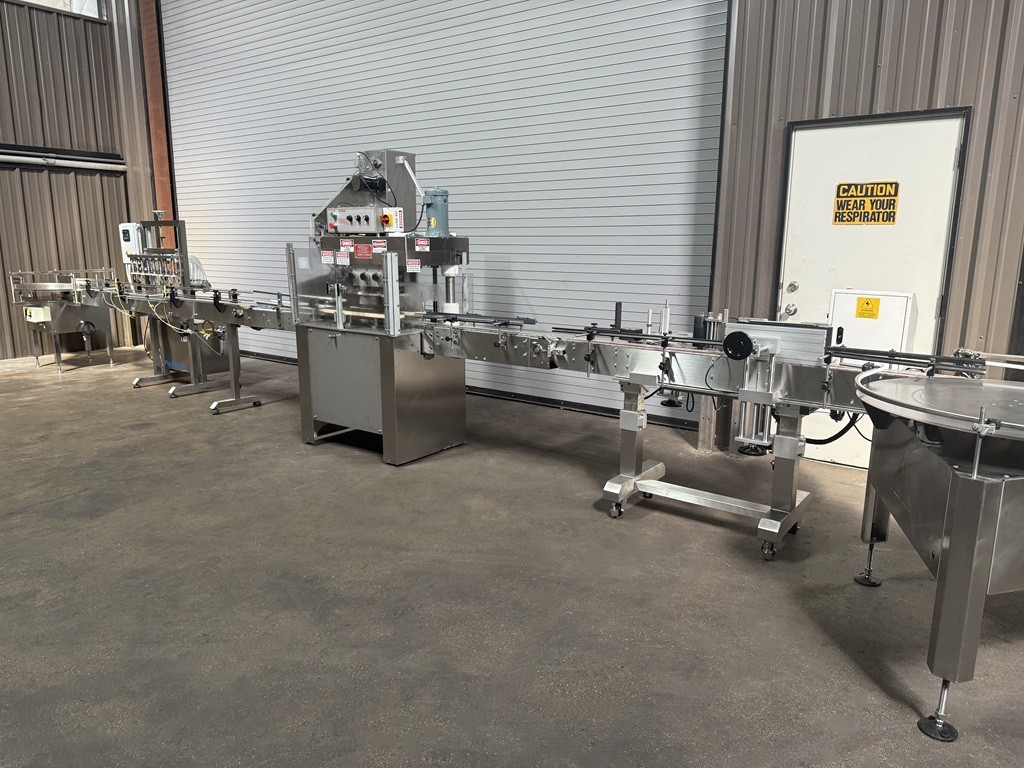 COMPLETE 8 VALVE LIQUID BOTTLE FILLING LINE