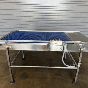 Conveyor 36in x 60in Stainless Bottle Feed Conveyor Accumulation Table, Serial #6987
