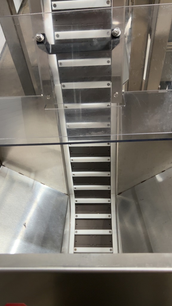 EPAK 8 Quill Inline Capper with Waterfall Elevator Sorter, Serial #0114-34876-216-007