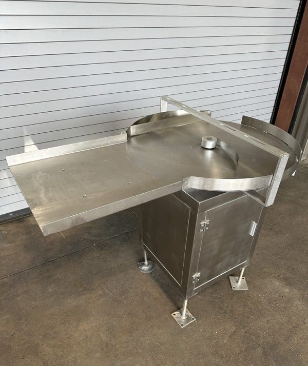 TPS 36in Stainless Rotary Accumulator Feed Table With Speed Control (1)