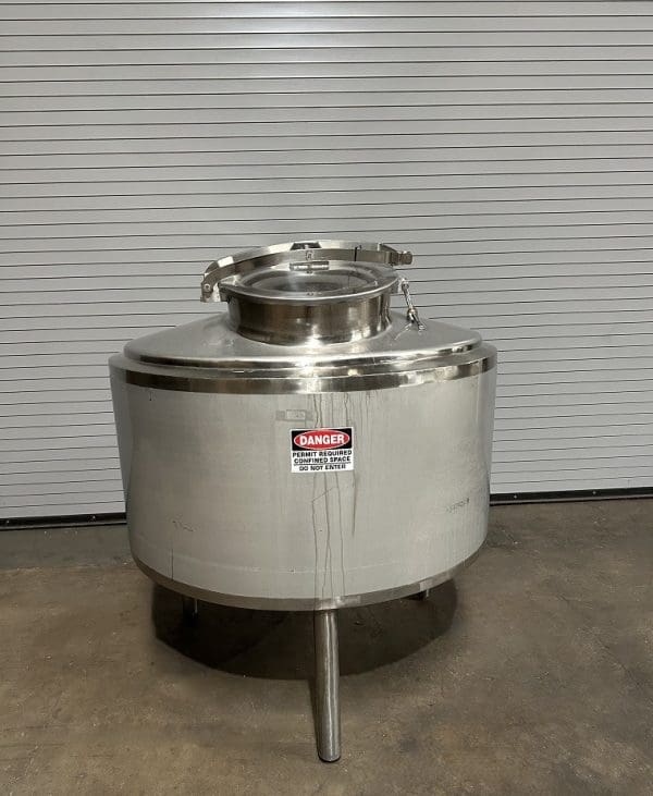 BCAST 220 Gallon Stainless Insulated Coned Bottom Tank