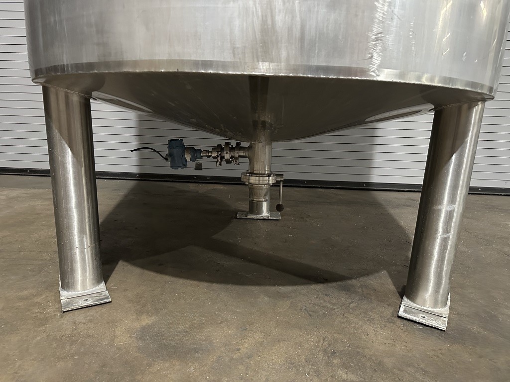 GTI 1,300 Gallon Insulated Stainless Process Tank, Serial #70064206