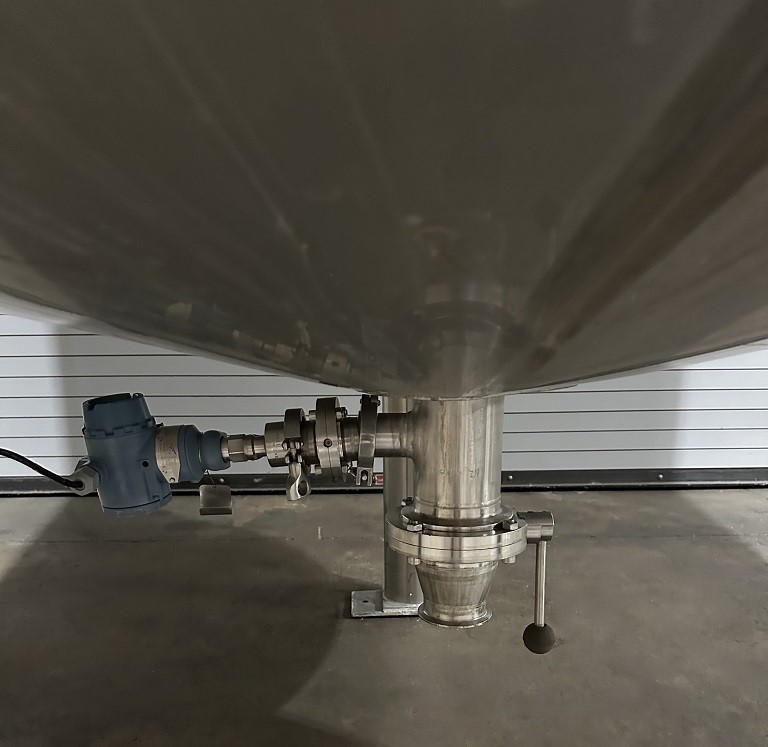 GTI 1,300 Gallon Insulated Stainless Process Tank, Serial #70064206