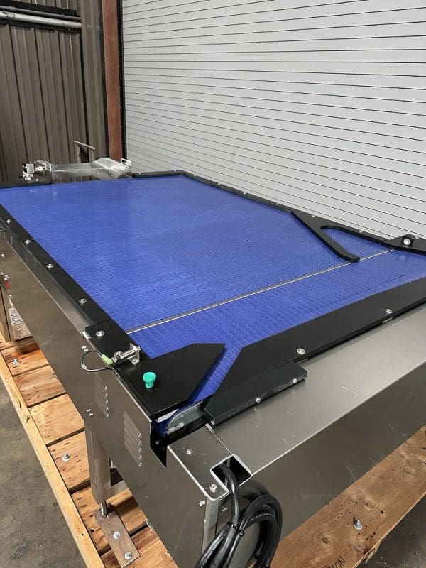 Pack Service 60in x 90in SS Reflow Buffer Surge Accumulation Table, Serial #L1050039