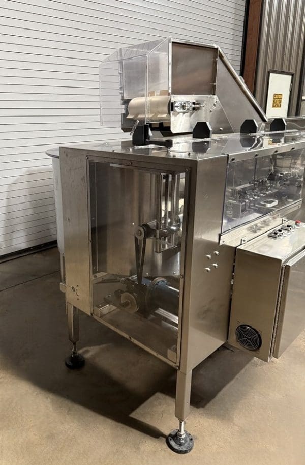 Pace M400 Empty Bottle Unscrambler With 50 Cu. FT. SS Elevator Hopper Serial #1165
