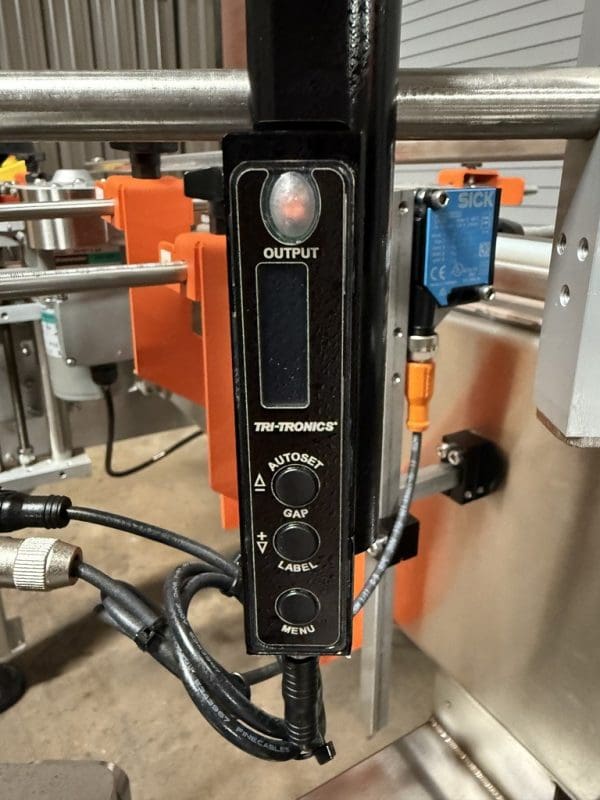 NITA XP100 Inline Wrap Around Bottle Labeler, Serial #1624-01-04