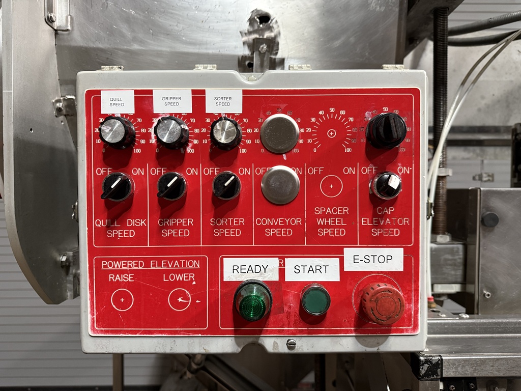 Pack West A120 Inline 6 Quill Capper, Serial #C6ACRLR0446