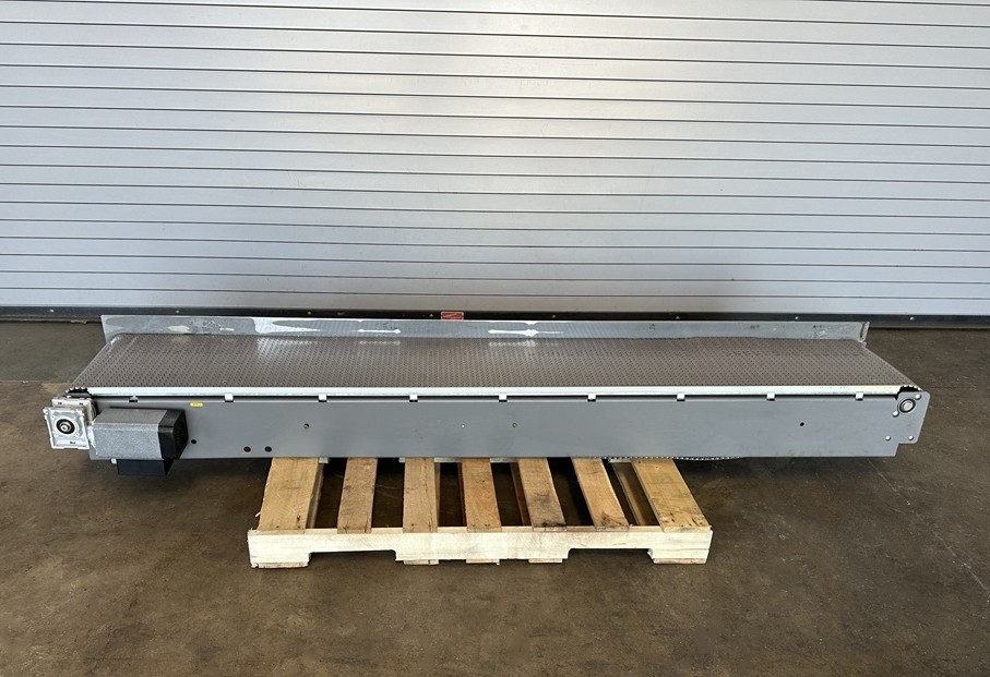 CONVEYOR 15″ x 8′ LONG CASE TRAY BOTTLE CONVEYOR