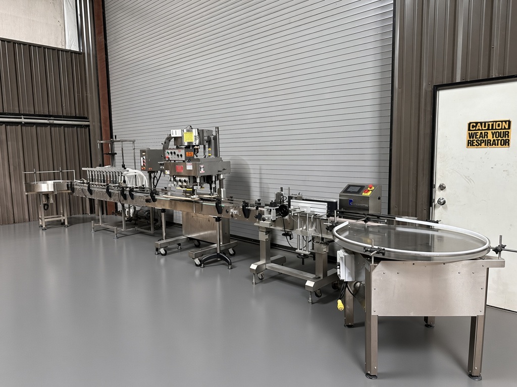COMPLETE 12 VALVE LIQUID BOTTLING LINE, BOTTLE FILLING LINE
