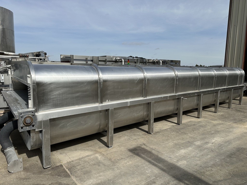 PRO ENGINEERING 8′ x 30′ STAINLESS BOTTLE COOLING TUNNEL, PASTEURIZER