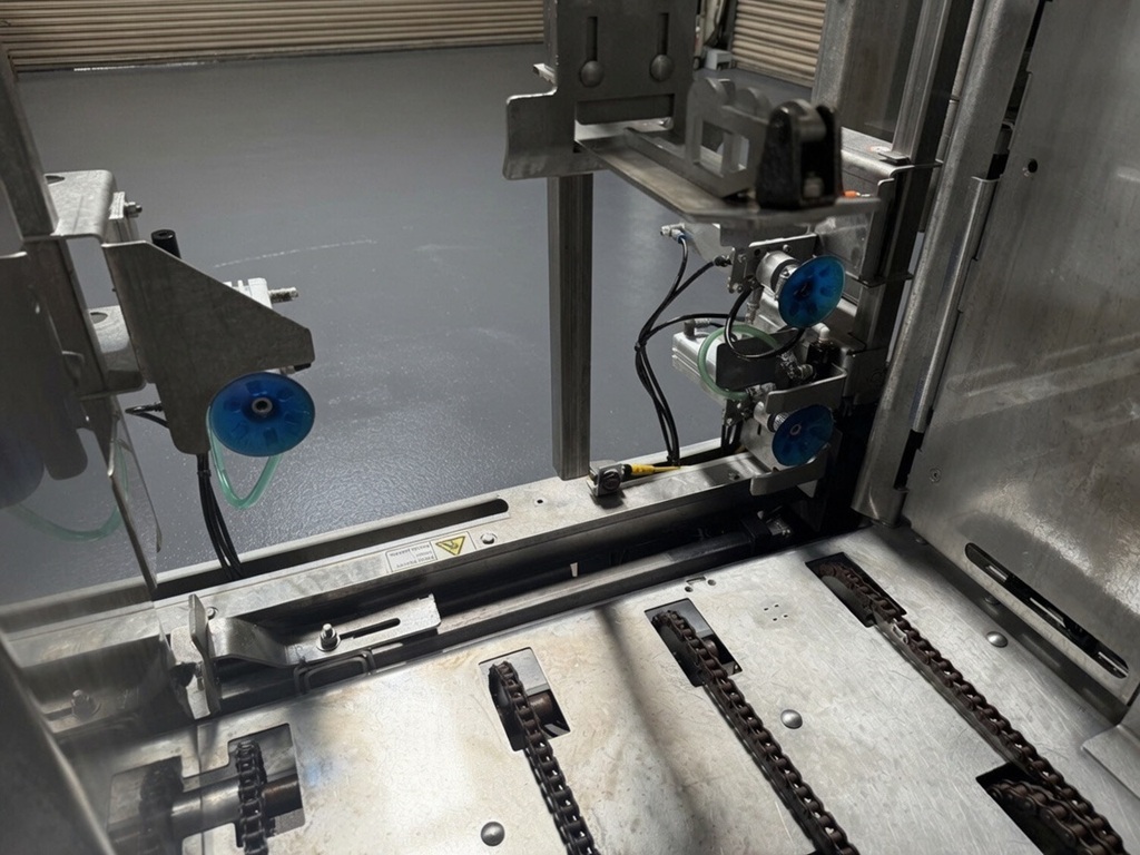 Pearson CE25-G Automatic Case Erector, Serial #2015CE2514187