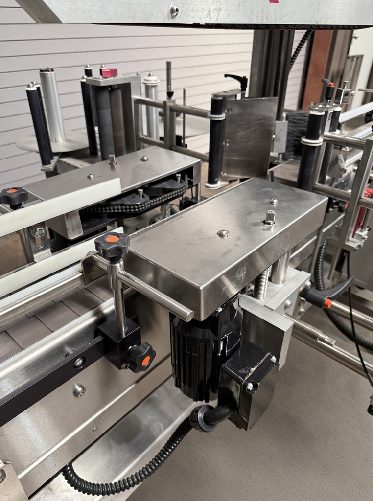 Quadrel Moduline Front and Back Pressure Sensitive Labeler, Serial #80914-01-02